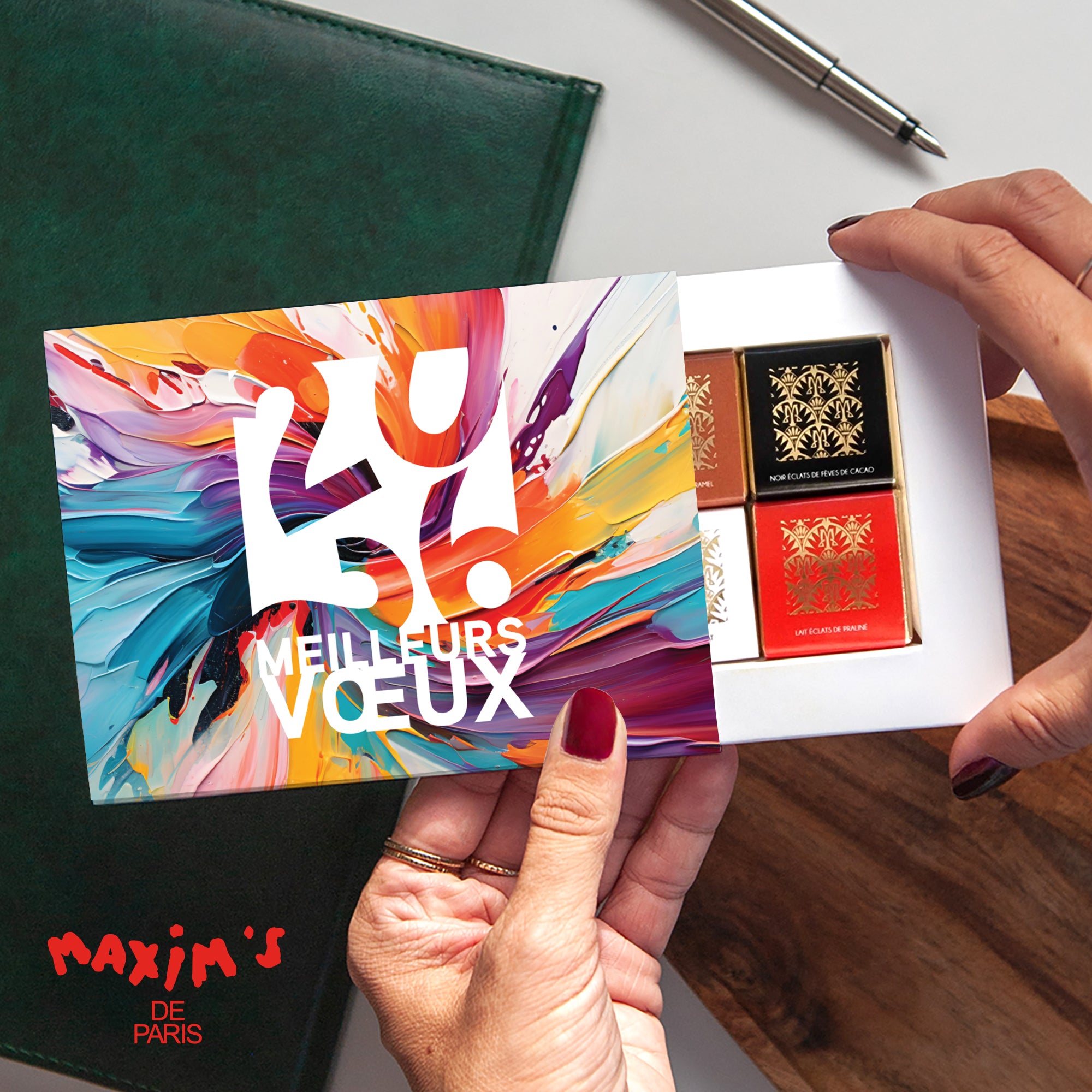 Eclat coloré | Vœux professionnels • Boite chocolat personnalisée • Maxim's de Paris photo N° 1
