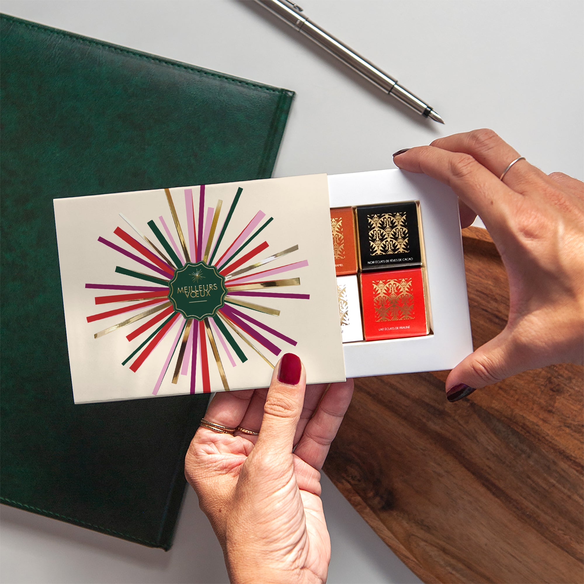 Illumination dorée | Vœux professionnels • Carte chocolats • Chocolats photo N° 2