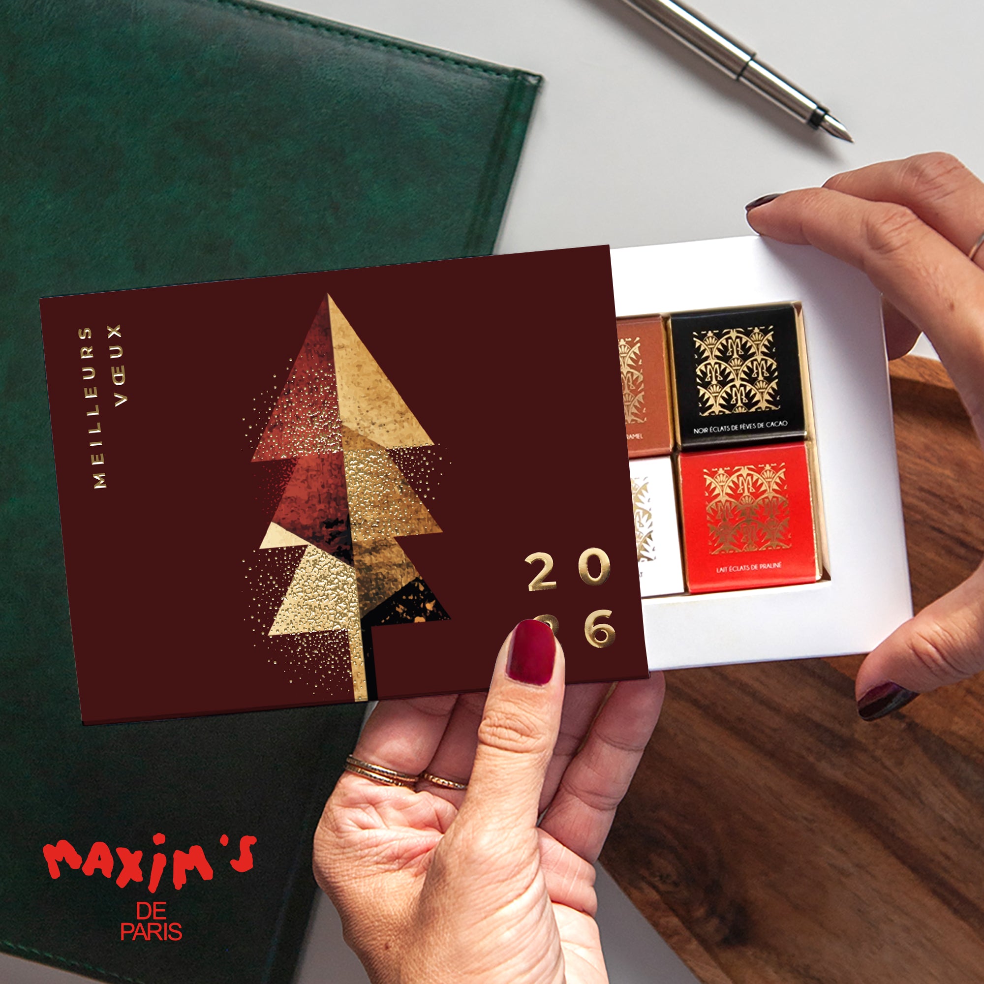 Prestige de Noël | Vœux professionnels • Boite chocolat personnalisée • Maxim's de Paris photo N° 1