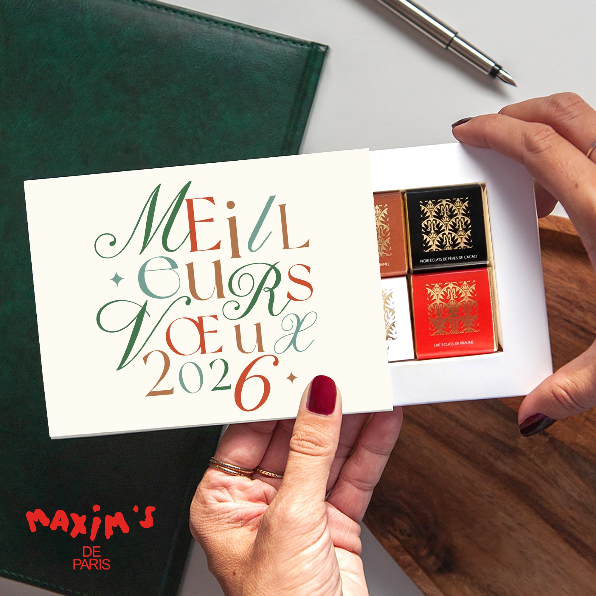 Multi typos | Vœux professionnels • Boite chocolat personnalisée • Maxim's de Paris photo N° 1