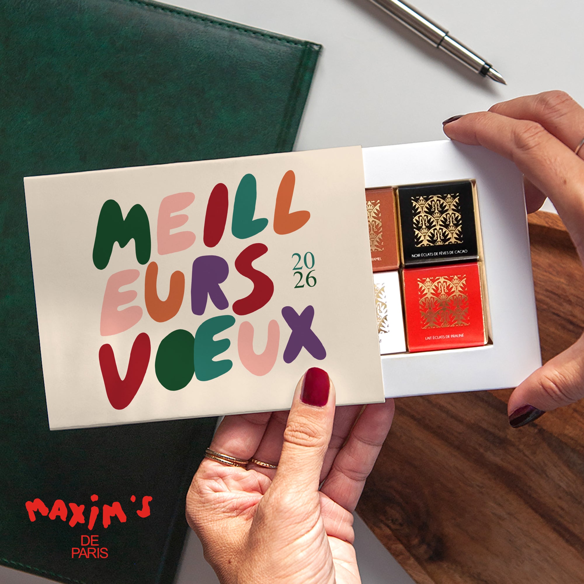 Lettres & Couleurs | Vœux professionnels • Boite chocolat personnalisée • Maxim's de Paris photo N° 1