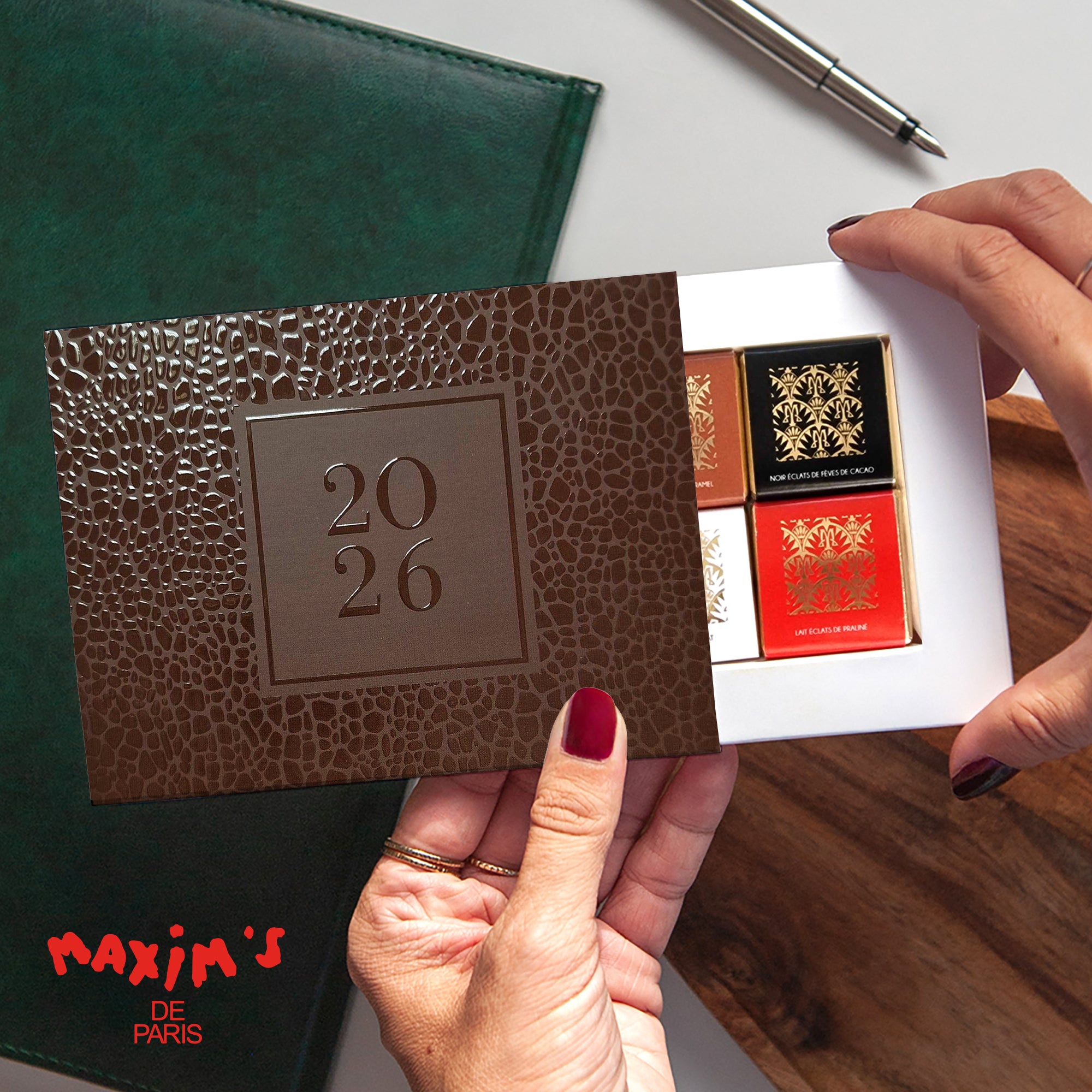 L’Art de l'Excellence | Vœux professionnels • Boite chocolat personnalisée • Maxim's de Paris photo N° 1