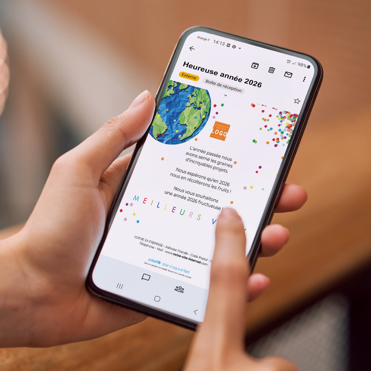 Un monde à célébrer | Vœux professionnels • Carte virtuelle • eCard Image photo N° 2
