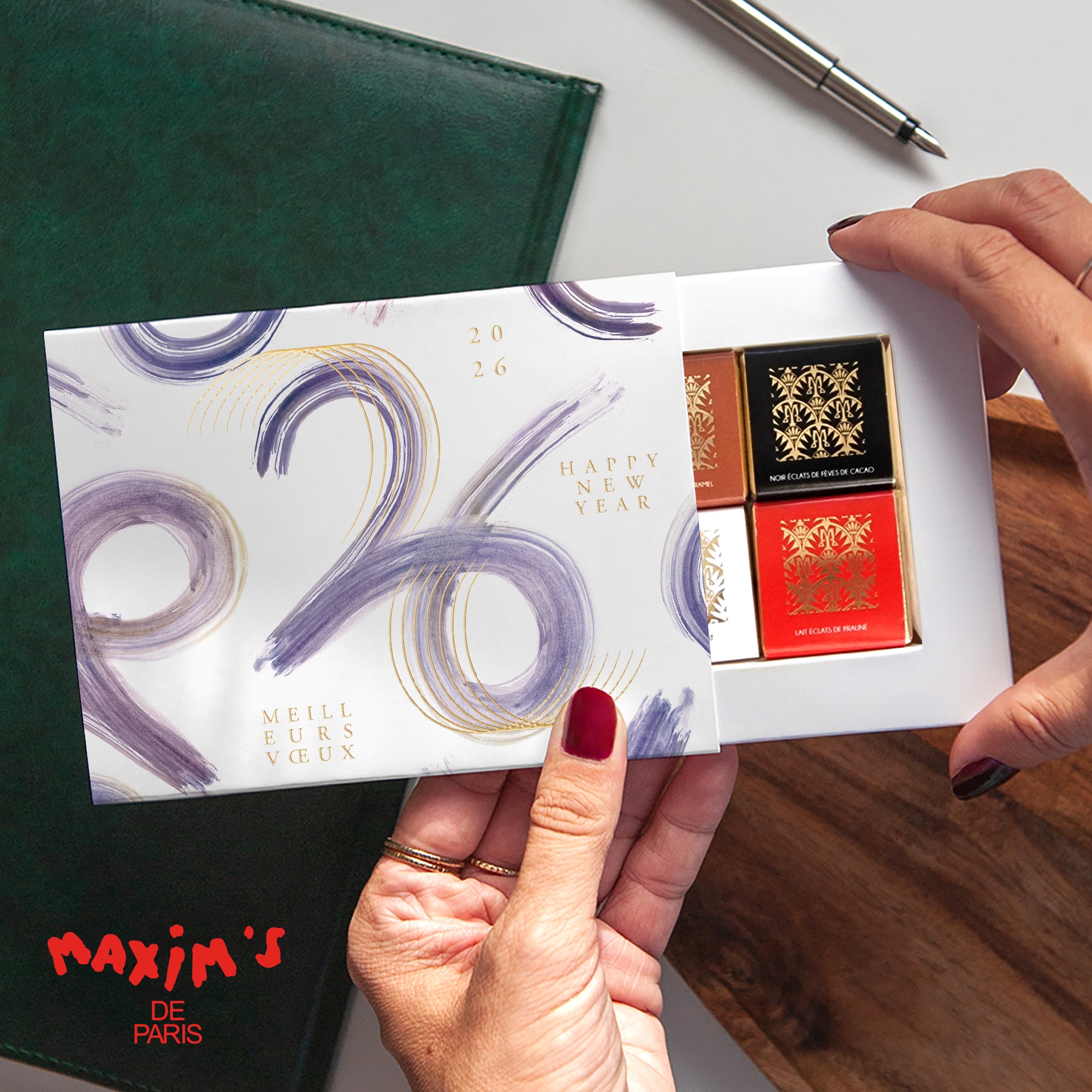 Purple brush | Vœux professionnels • Boite chocolat personnalisée • Maxim's de Paris photo N° 1
