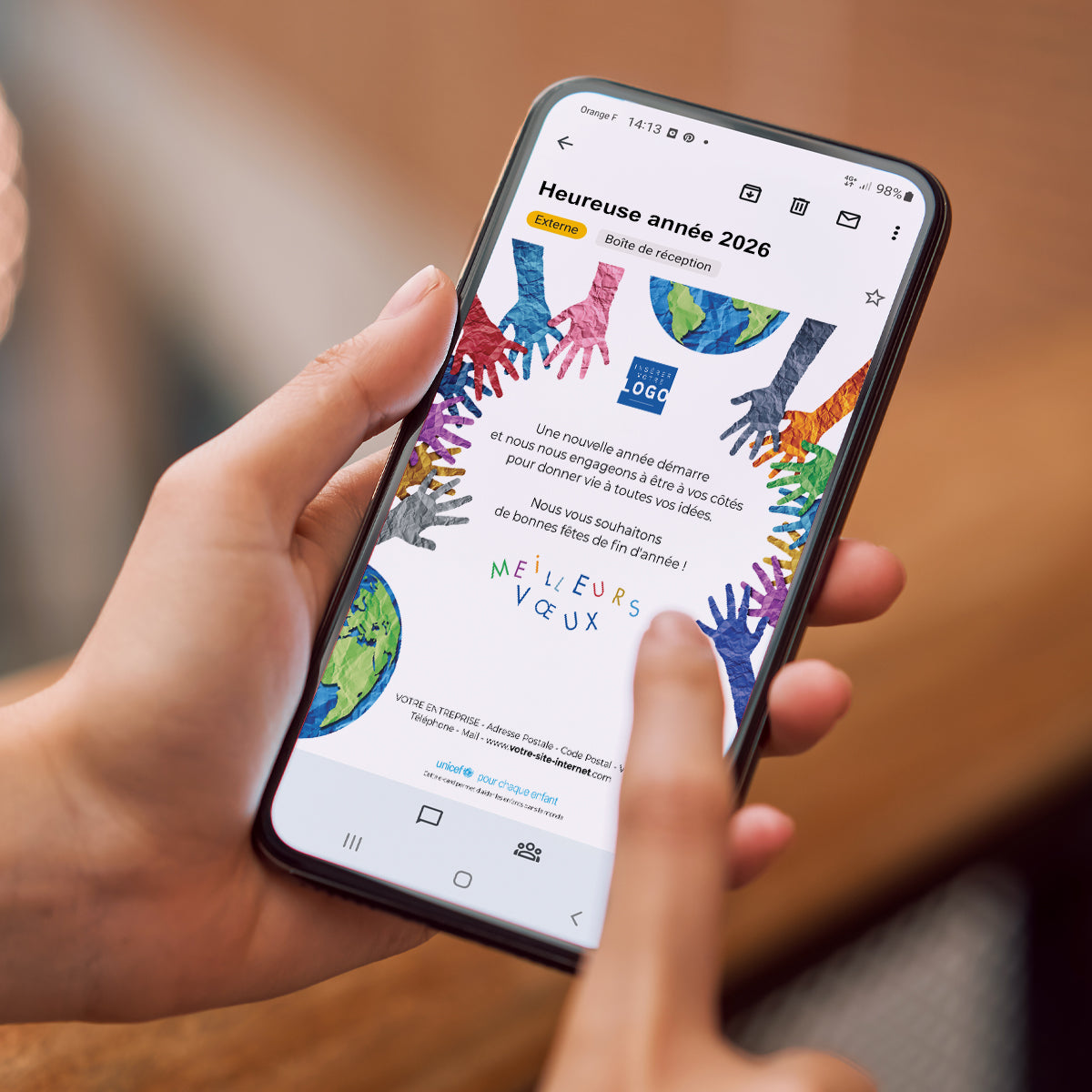 Tous pour une planète unie | Vœux professionnels • Carte virtuelle • eCard Image photo N° 2
