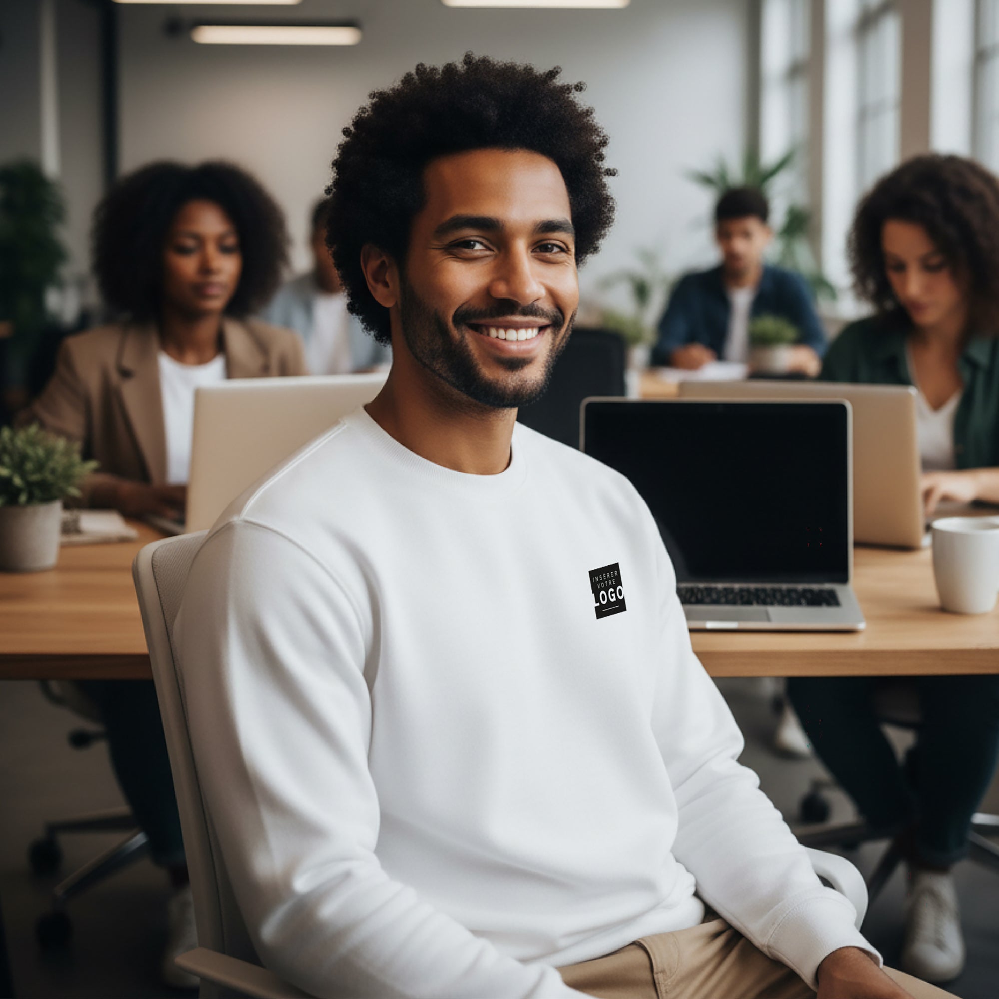 Essentiels Pro | Cadeau entreprise • Sweatshirt • Recto verso photo N° 1