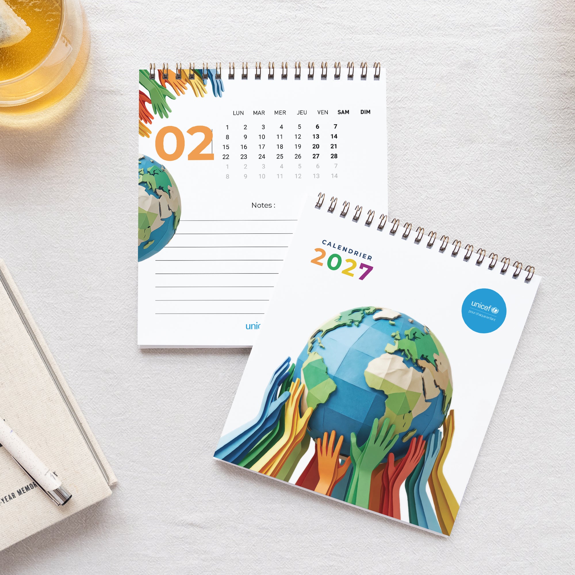 Unis pour le Monde | Vœux professionnels • Calendrier professionnel • Chevalet photo N° 1