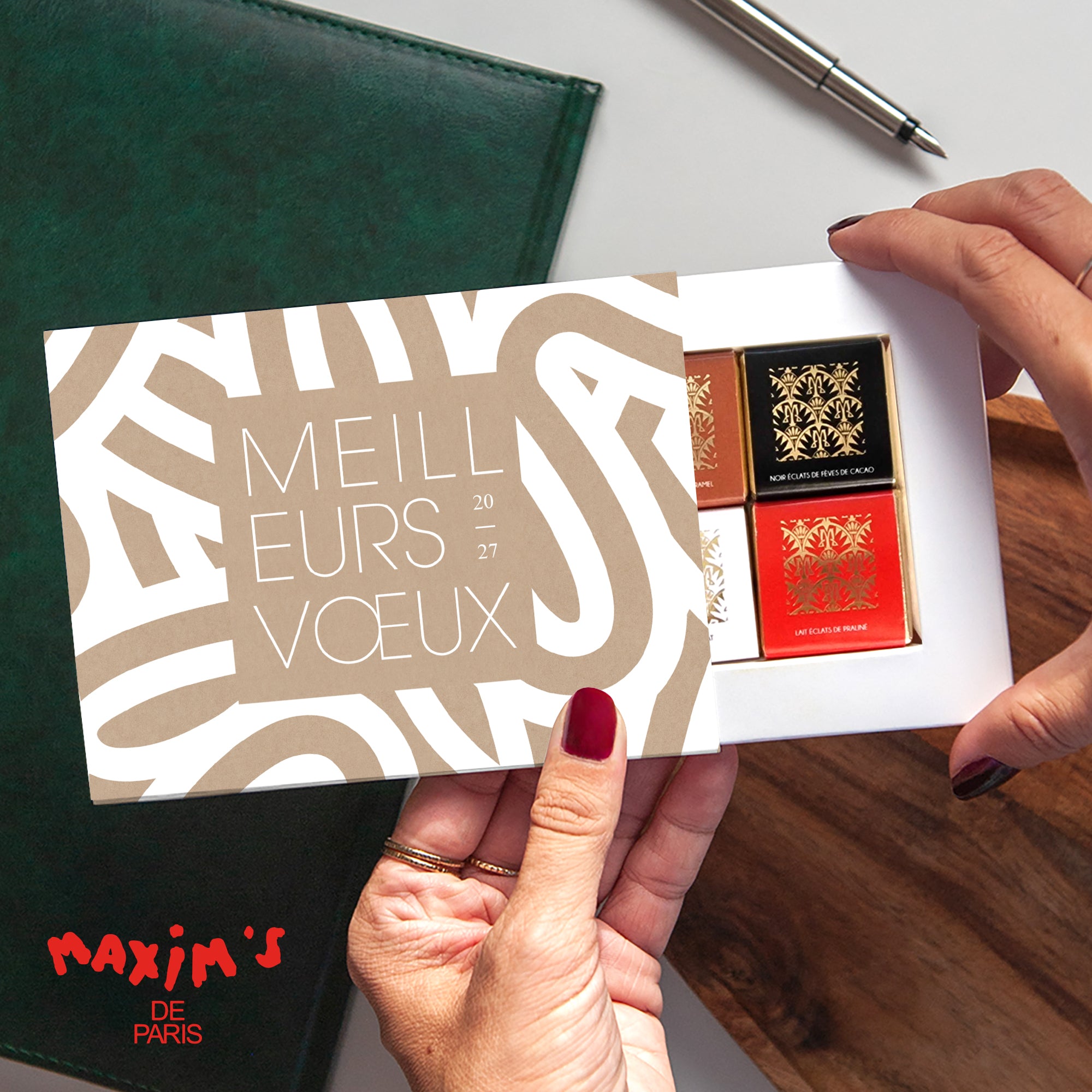 Signature Kraft | Vœux professionnels • Boite chocolat personnalisée • Chocolats Maxim's photo N° 1